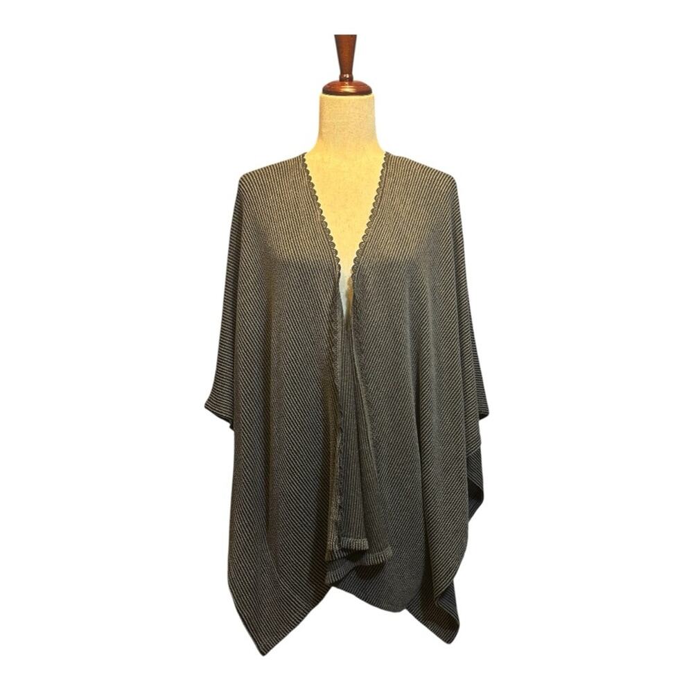 Three Bird Nest Gray Ribbed Women's Open Cardigan Size Medium Bin1